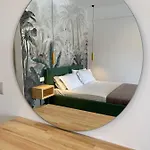Apartment Milo Himare