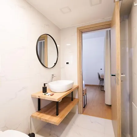 Apartamento Milo Himare