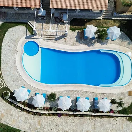 Milo Apartmán