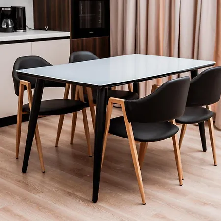 Milo Apartment