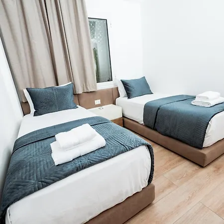 Milo Apartment Himarë