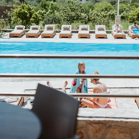 Milo Apartment Himarë