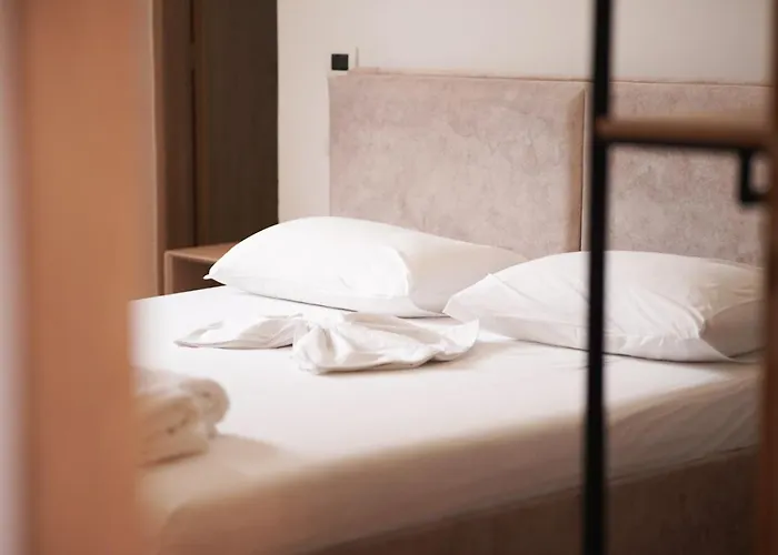 Milo Apartment