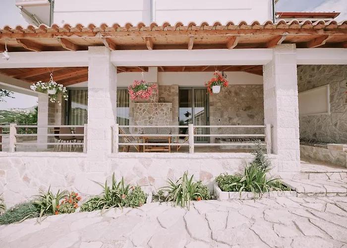 Apartment Milo Himare