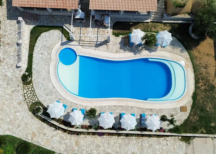 Milo Apartment